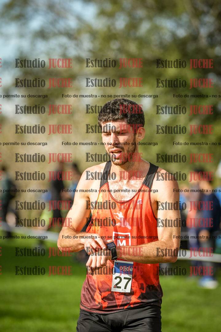 Fotos de la llegada del cross de 4000 m - varones