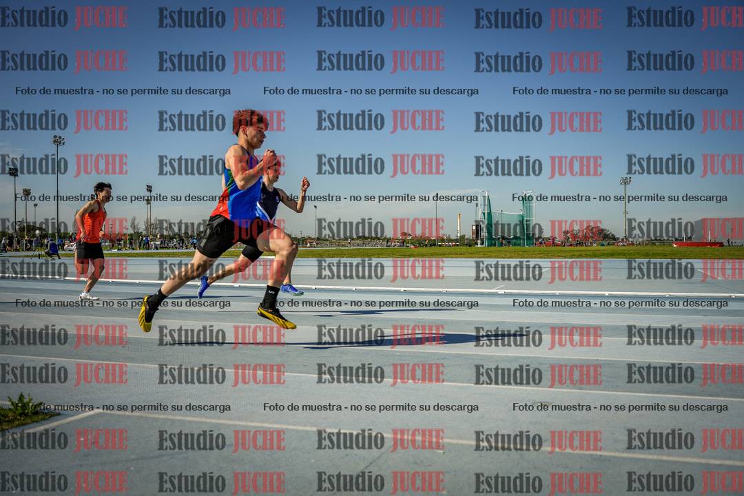Fotos de los 200 m de varones