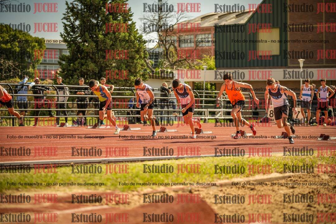 Fotos de los 100 m llanos de varones