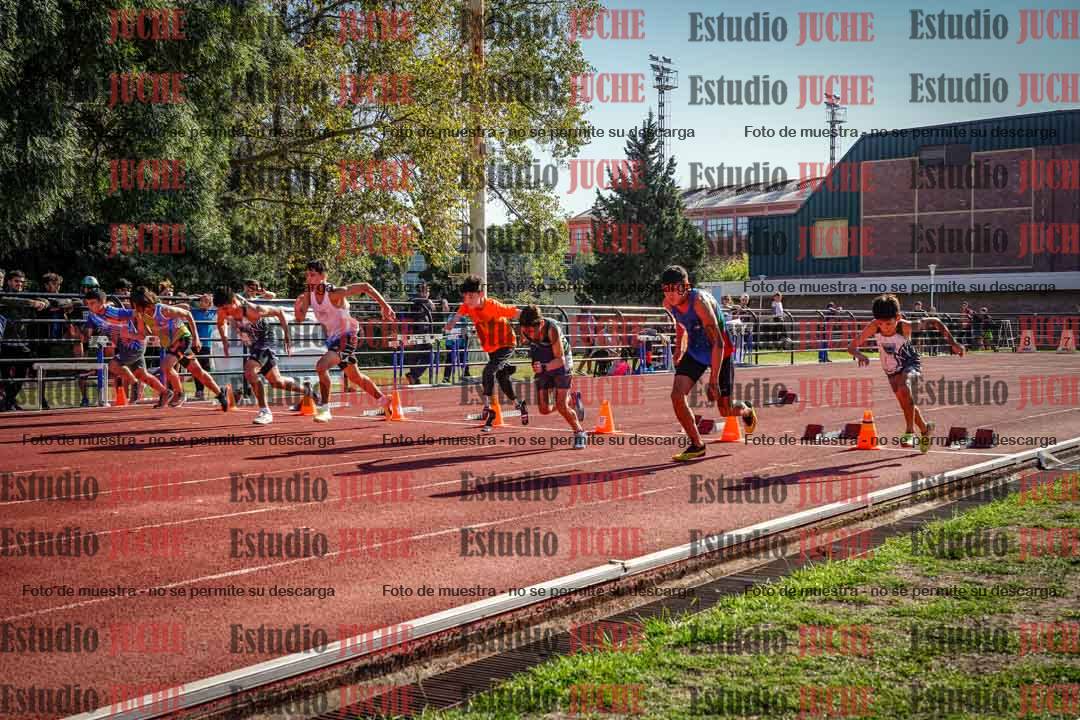 Fotos de los 80 m llanos de varones