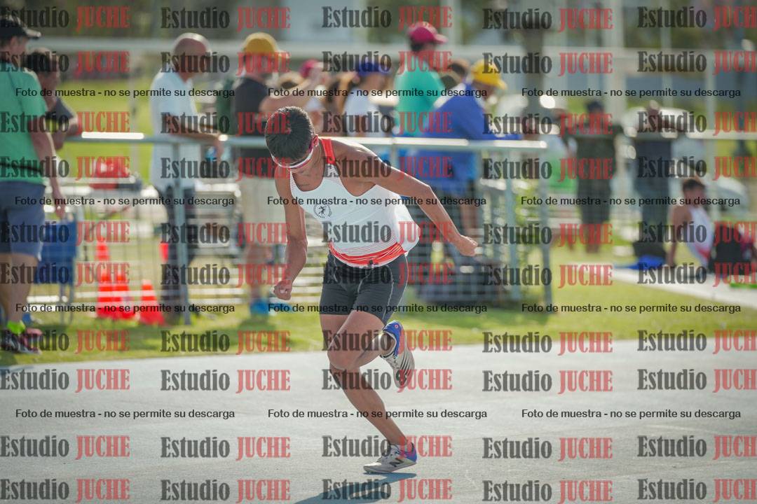 Fotos de los 400 m llanos de varones