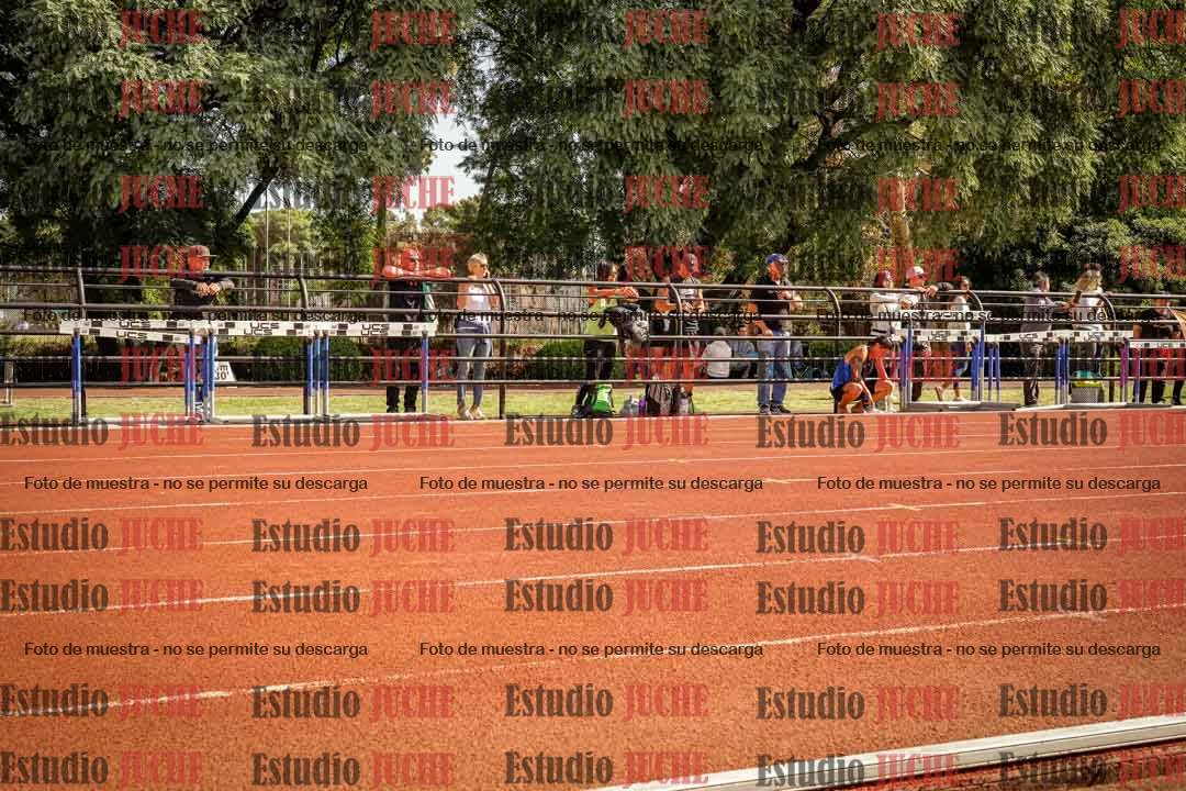 Fotos de los 100 m llanos de varones