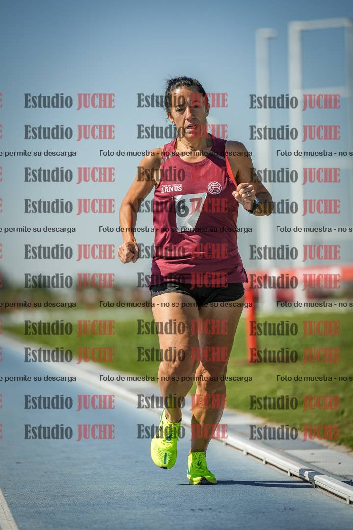 Fotos de los 5000 m de mujeres y varones - serie 2