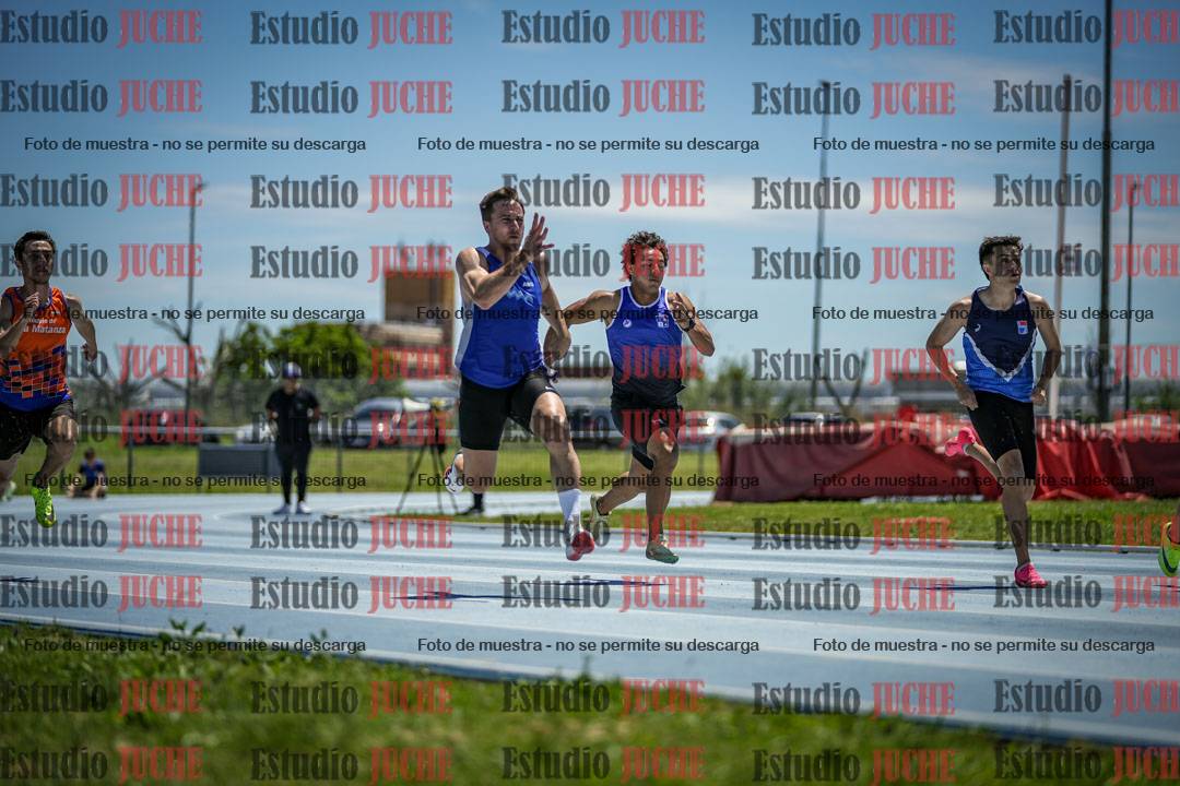 Fotos de los 100 m llanos de varones