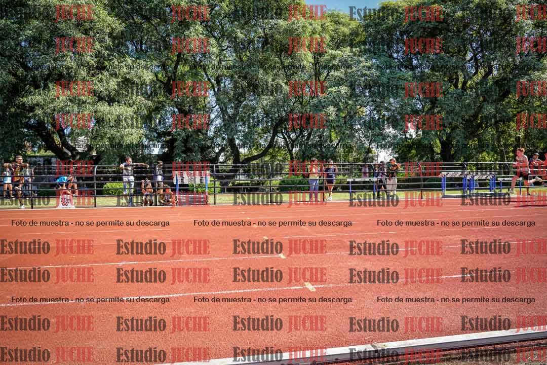 Fotos de los 100 m llanos de varones