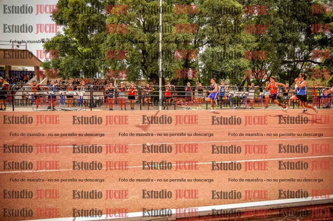 Fotos de los 100 m llanos de varones