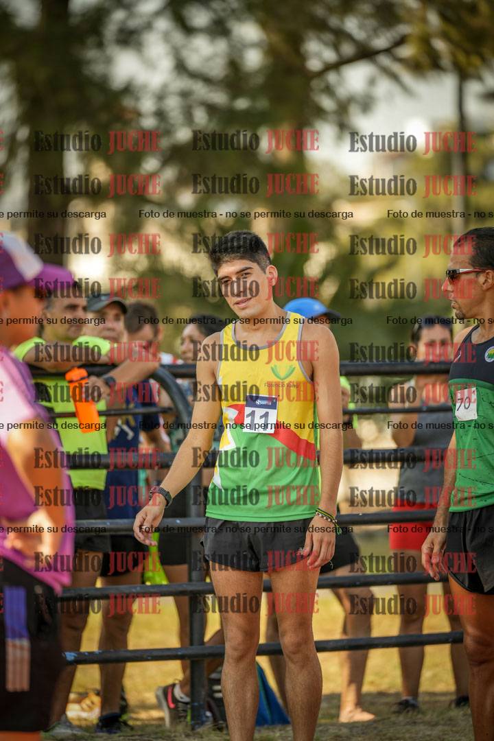 Fotos de los 3000 m llanos de varones