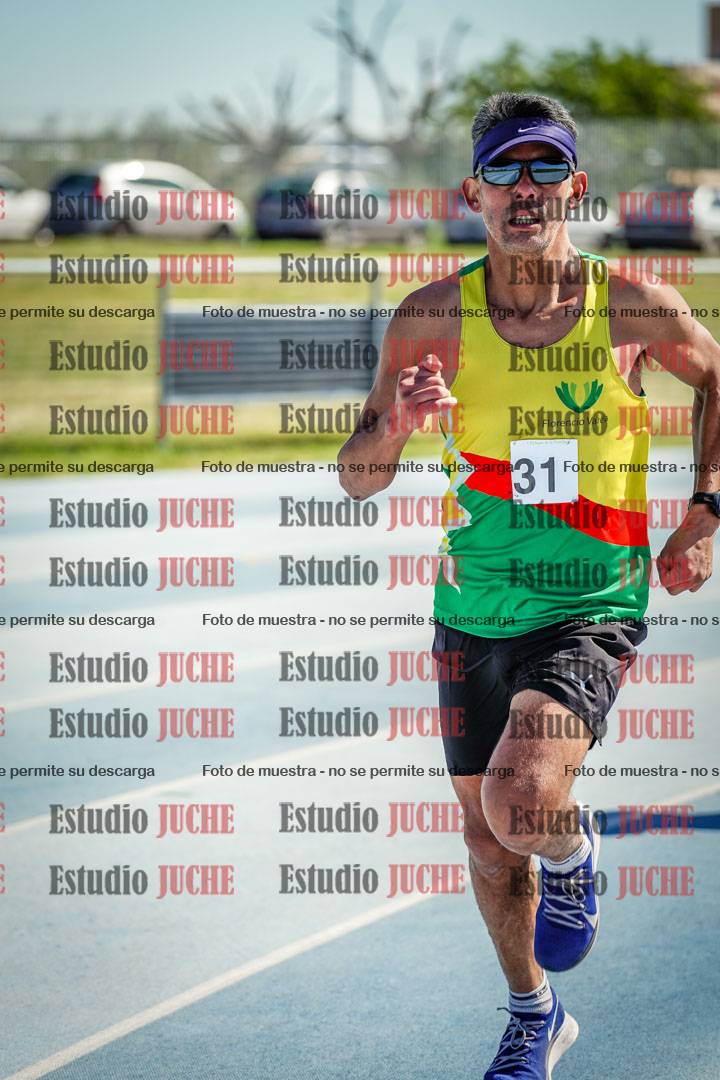 Fotos de los 5000 m de mujeres y varones - serie 2