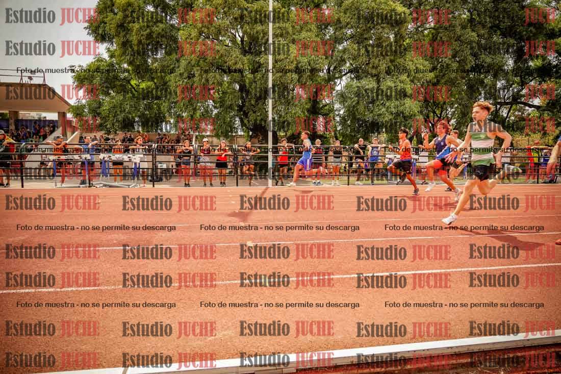 Fotos de los 100 m llanos de varones