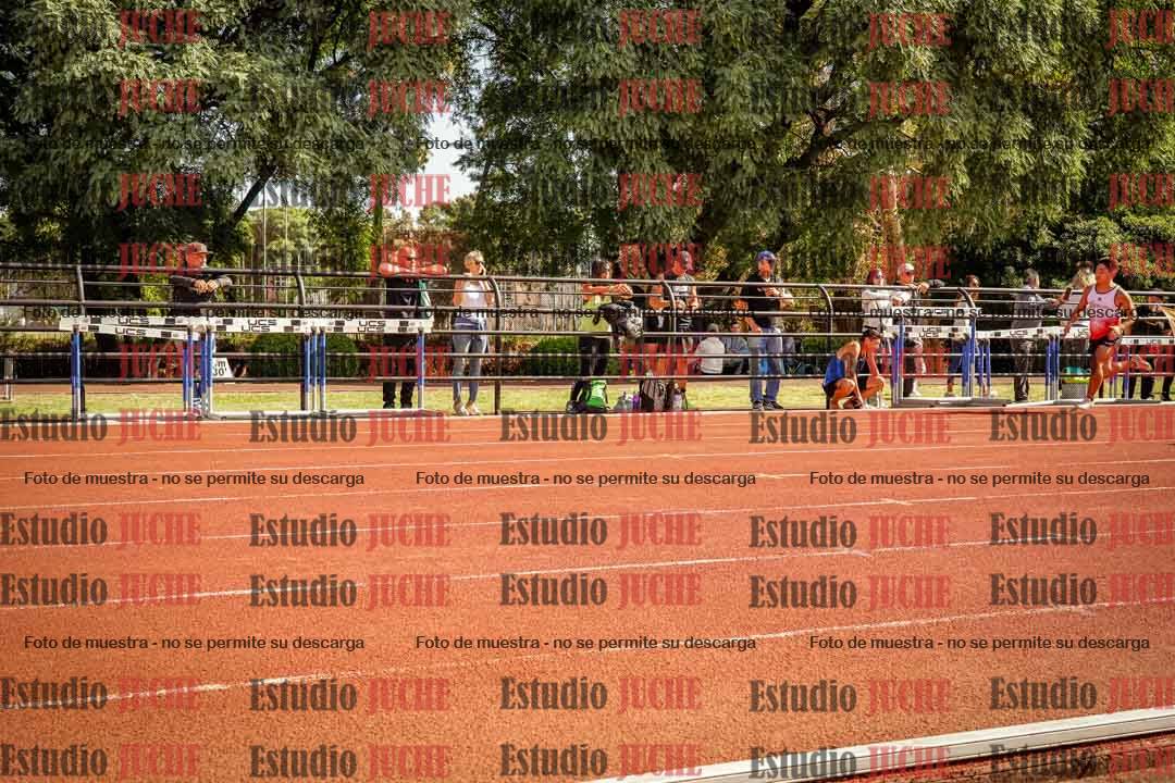 Fotos de los 100 m llanos de varones