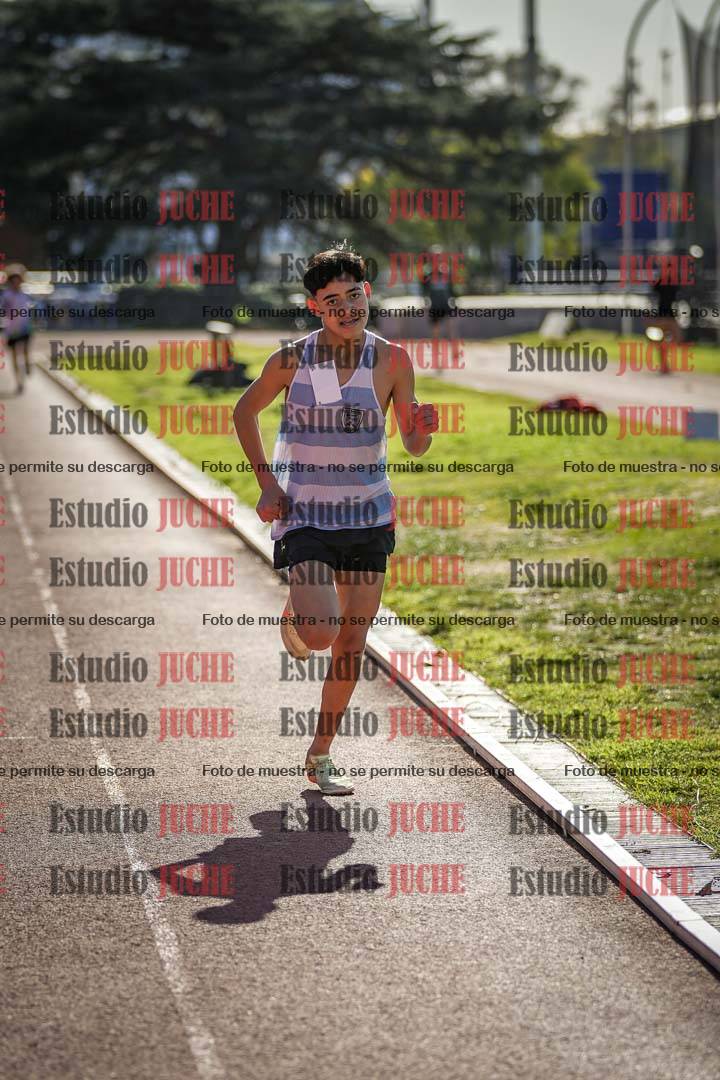 Fotos de los 2400 m llanos de varones