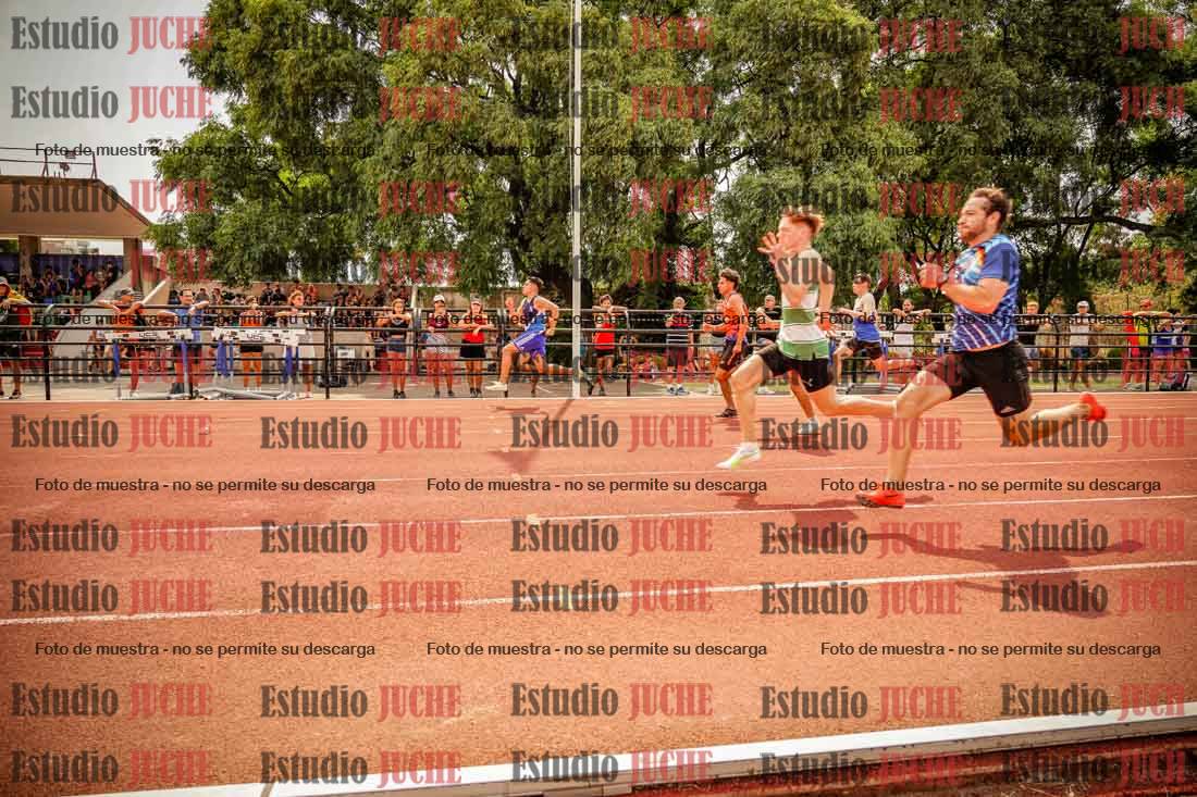 Fotos de los 100 m llanos de varones