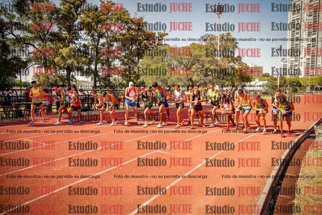 Fotos de los 3000 m llanos de varones