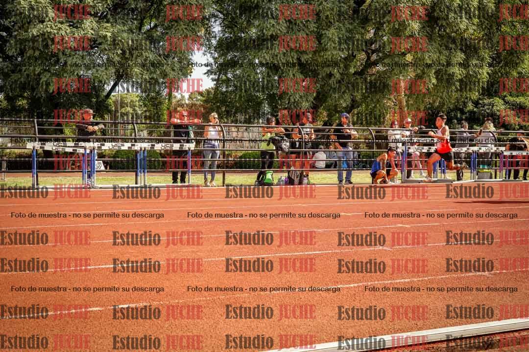 Fotos de los 100 m llanos de varones