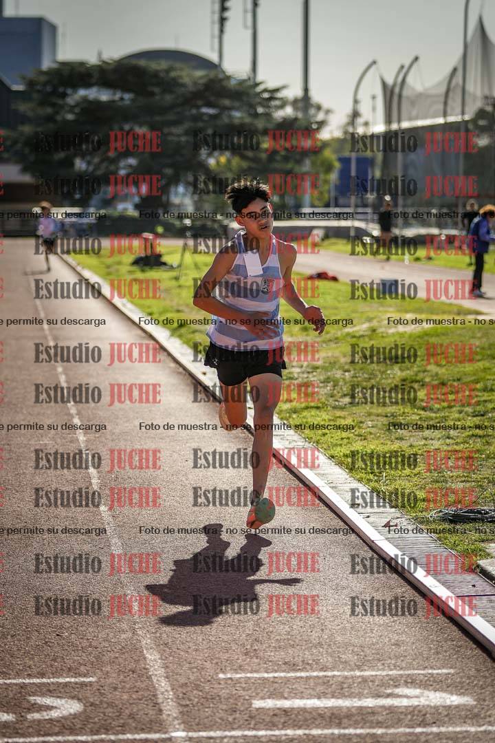 Fotos de los 2400 m llanos de varones