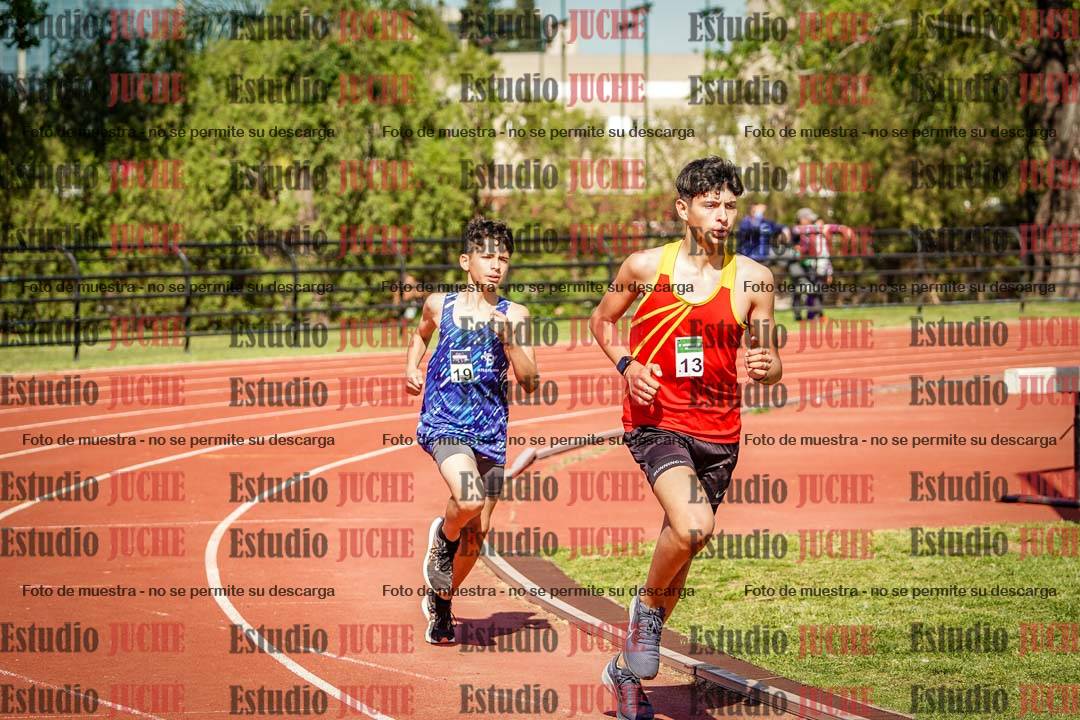 Fotos de los 2400 m de varones