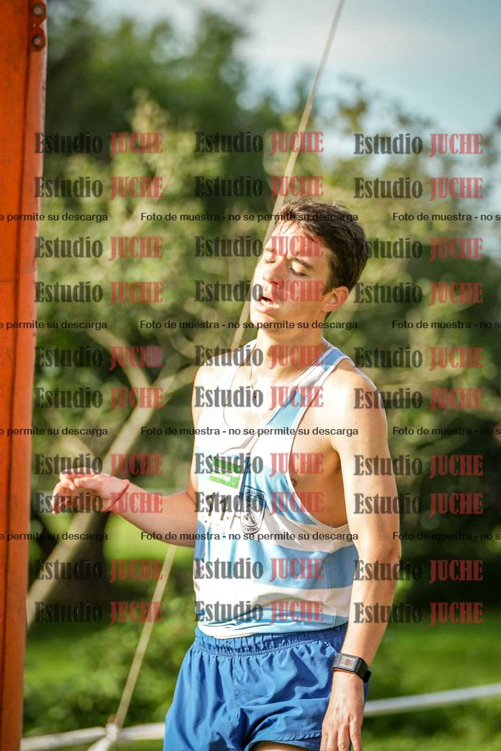 Fotos de la llegada del cross de 4000 m - varones