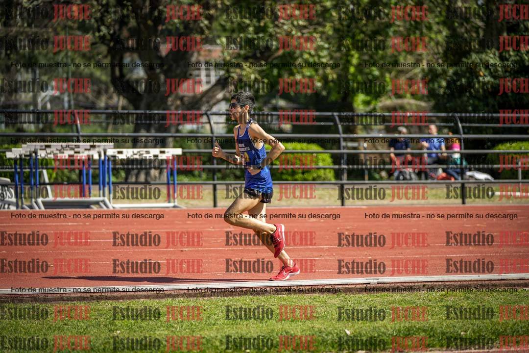 Fotos de los 2400 m de varones