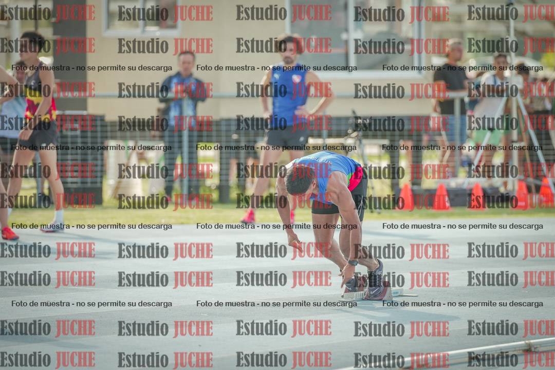 Fotos de los 400 m llanos de varones