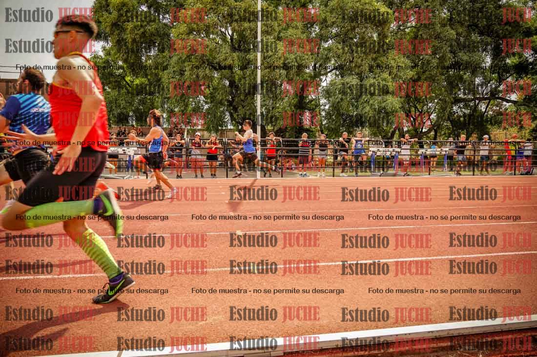Fotos de los 100 m llanos de varones