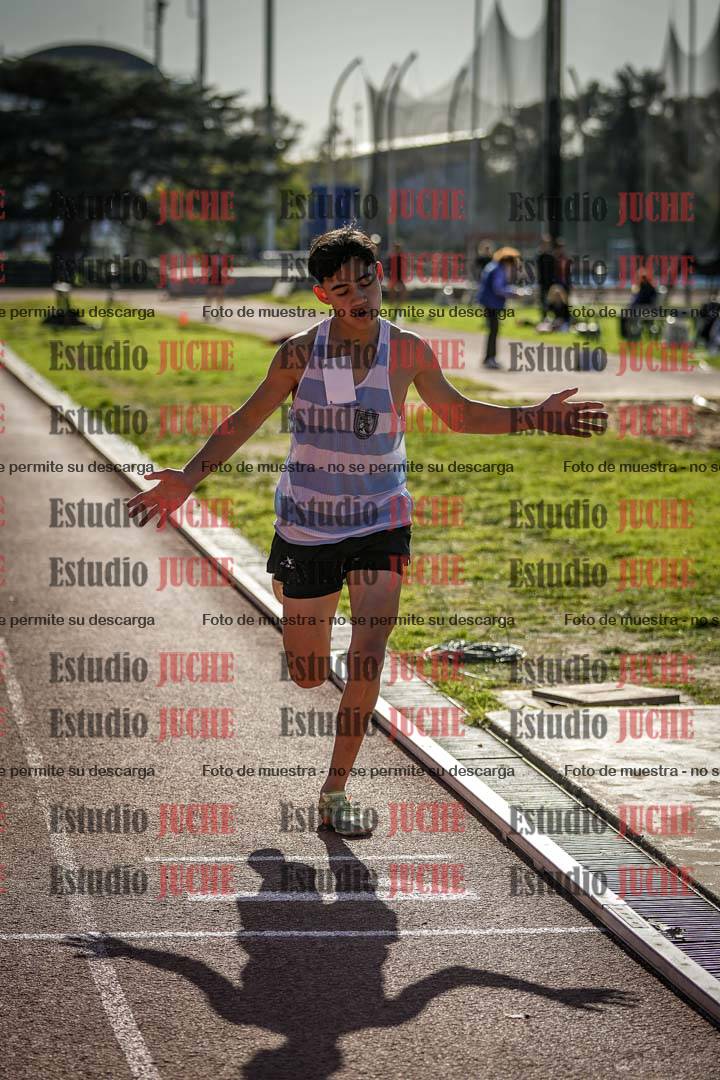 Fotos de los 2400 m llanos de varones