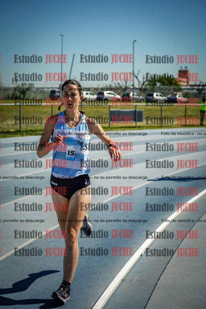 Fotos de los 5000 m de mujeres y varones - serie 2