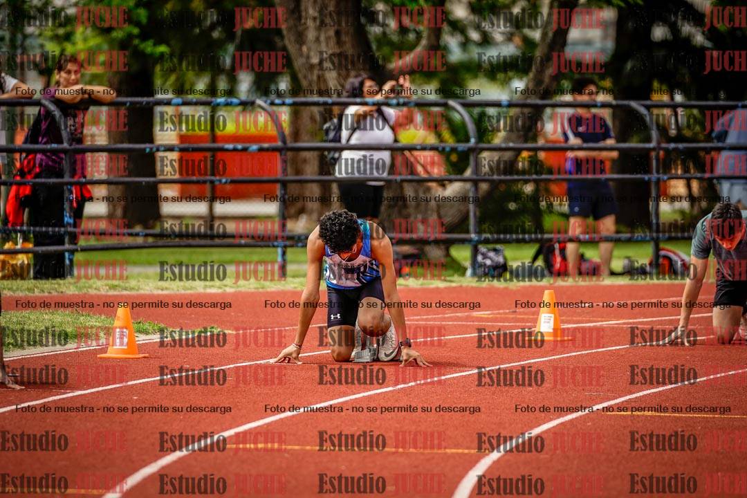 Fotos de los 200 m llanos de varones