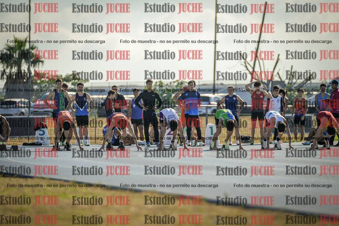 Fotos de los 100 m llanos de varones