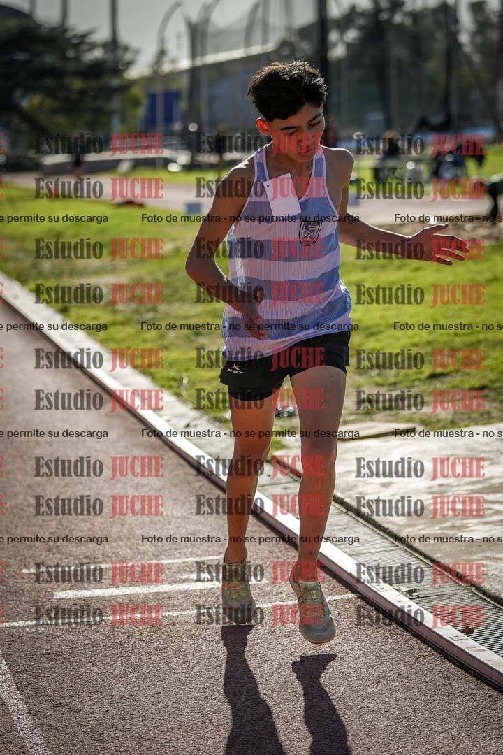 Fotos de los 2400 m llanos de varones