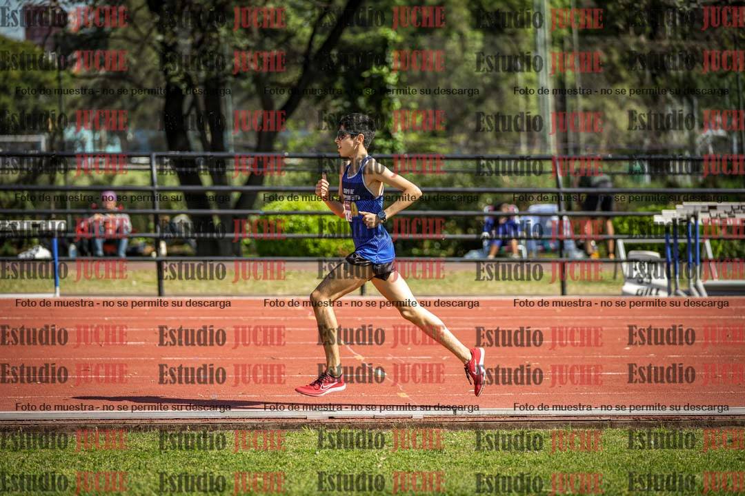 Fotos de los 2400 m de varones