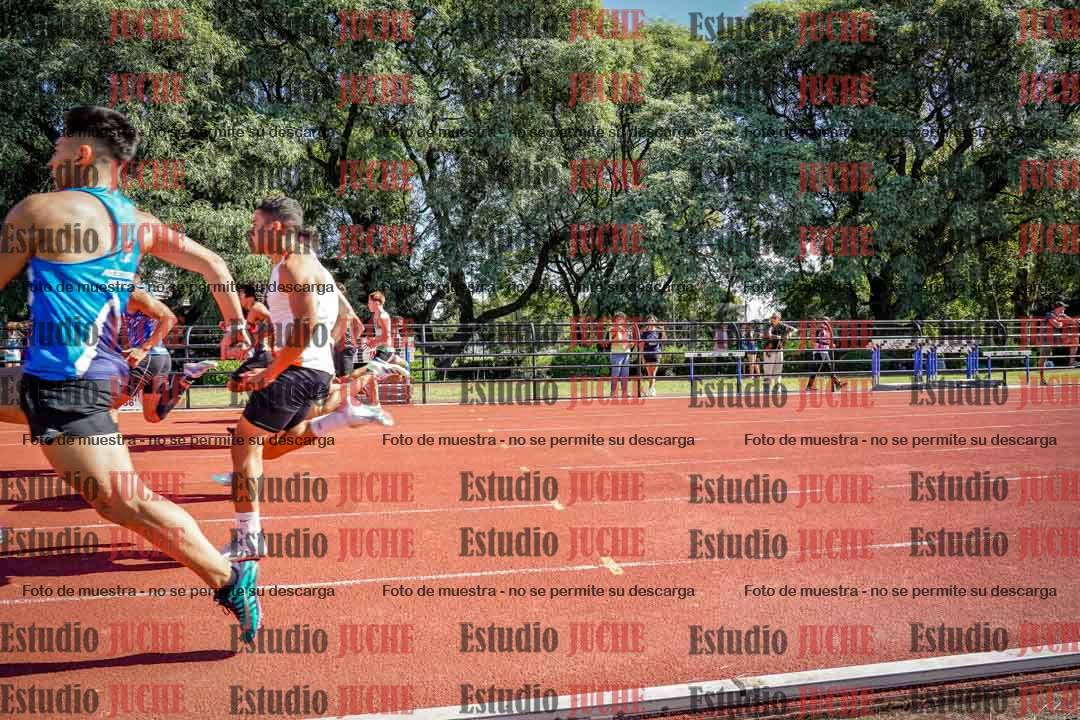 Fotos de los 100 m llanos de varones