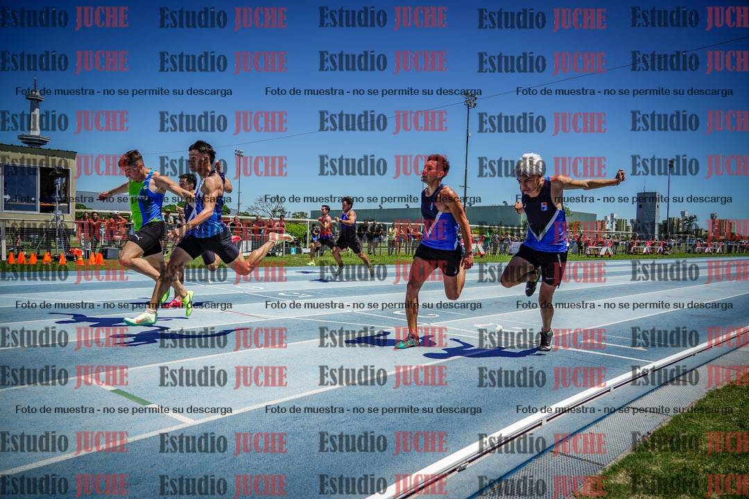 Fotos de los 100 m llanos de varones