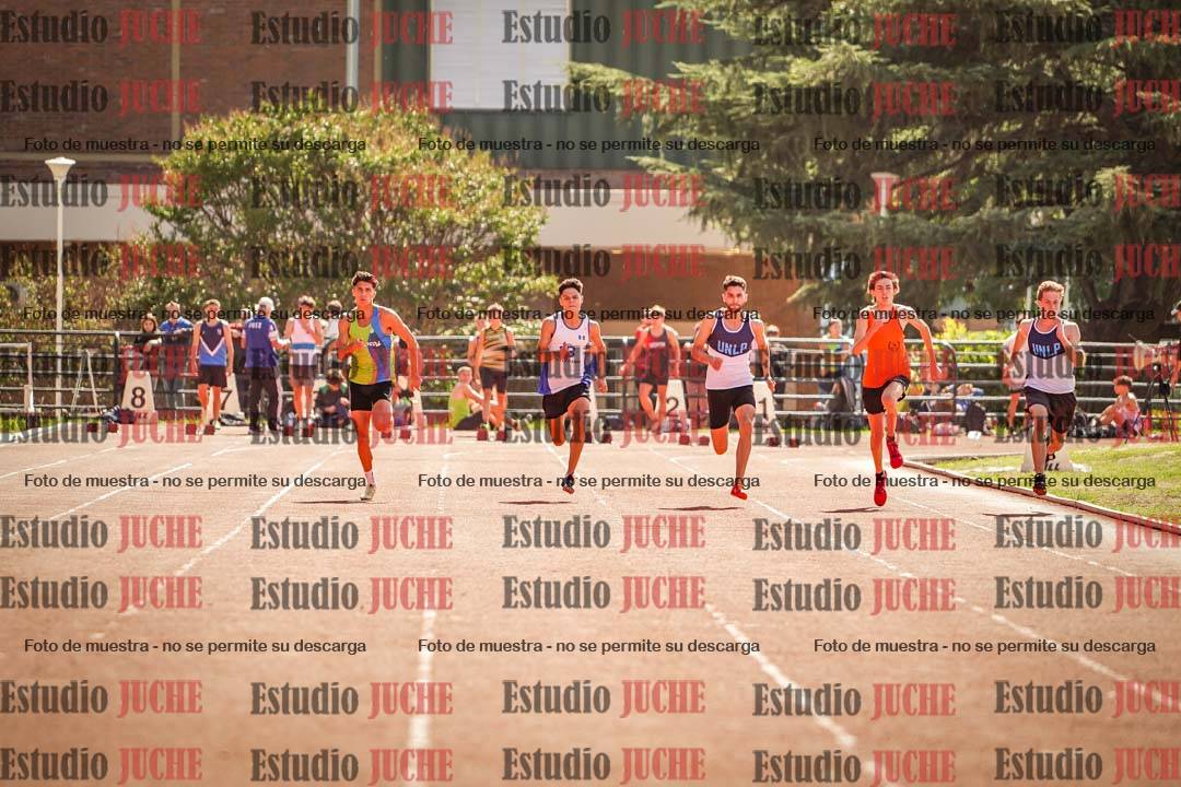 Fotos de los 100 m llanos de varones