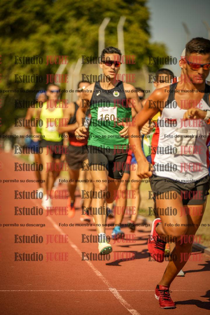 Fotos de los 3000 m llanos de varones