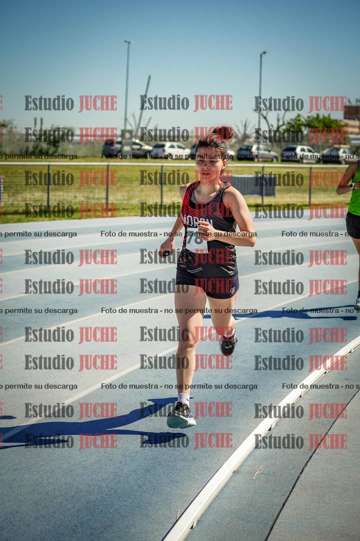 Fotos de los 5000 m de mujeres y varones - serie 2