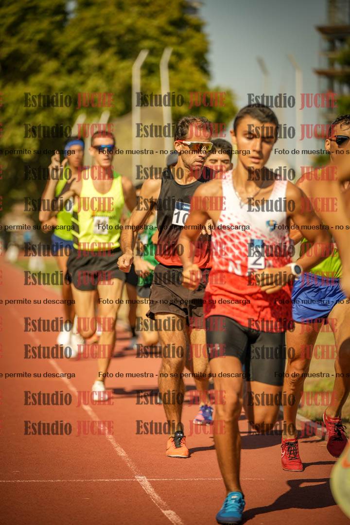 Fotos de los 3000 m llanos de varones