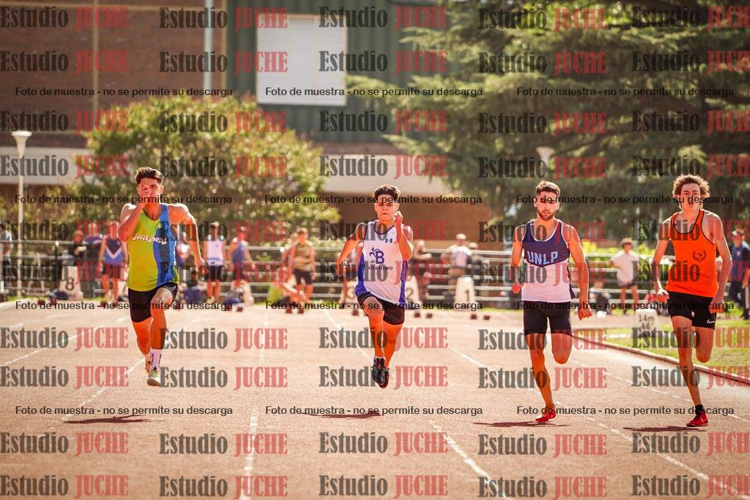 Fotos de los 100 m llanos de varones