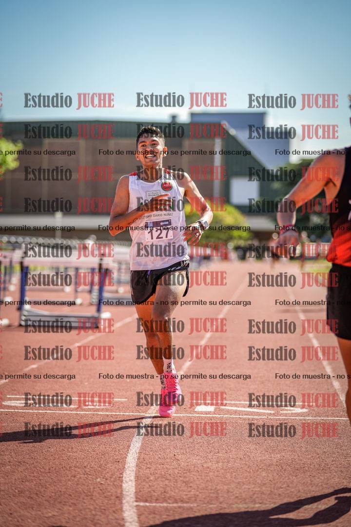 Fotos de los 10.000 m de varones - serie 1