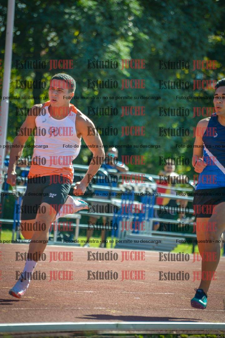 Fotos de los 100 m llanos de varones