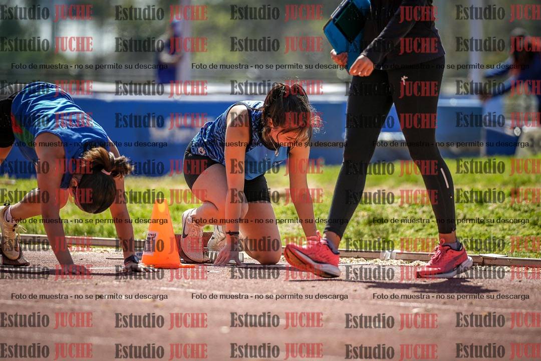 Fotos de los 80 m llanos de mujeres