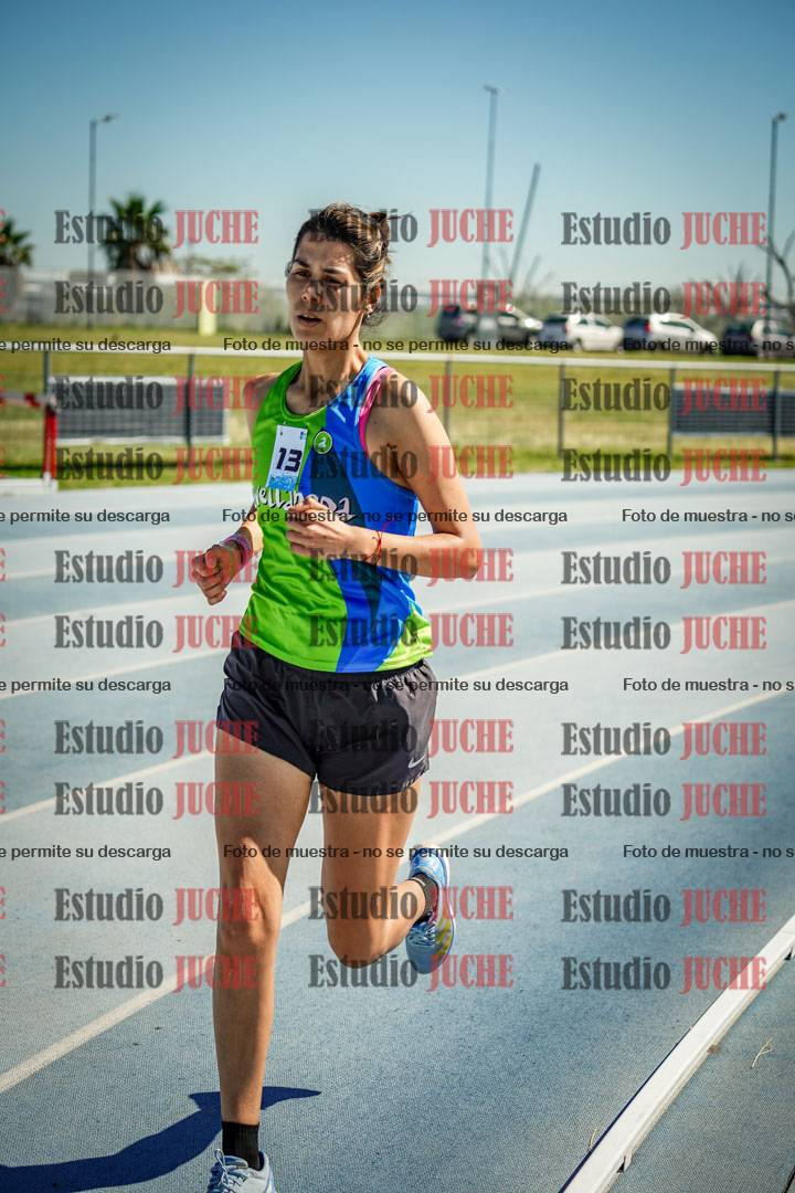 Fotos de los 5000 m de mujeres y varones - serie 2