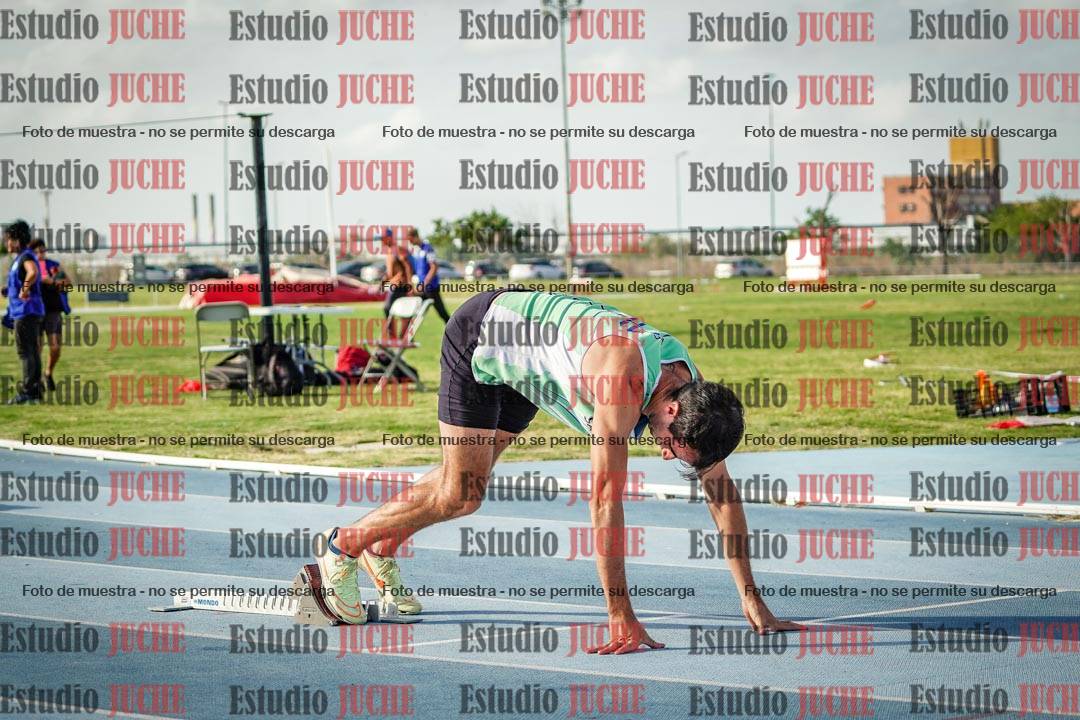 Fotos de los 400 m llanos de varones