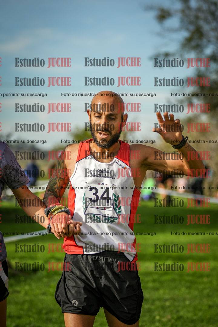 Fotos de la llegada del cross de 4000 m - varones
