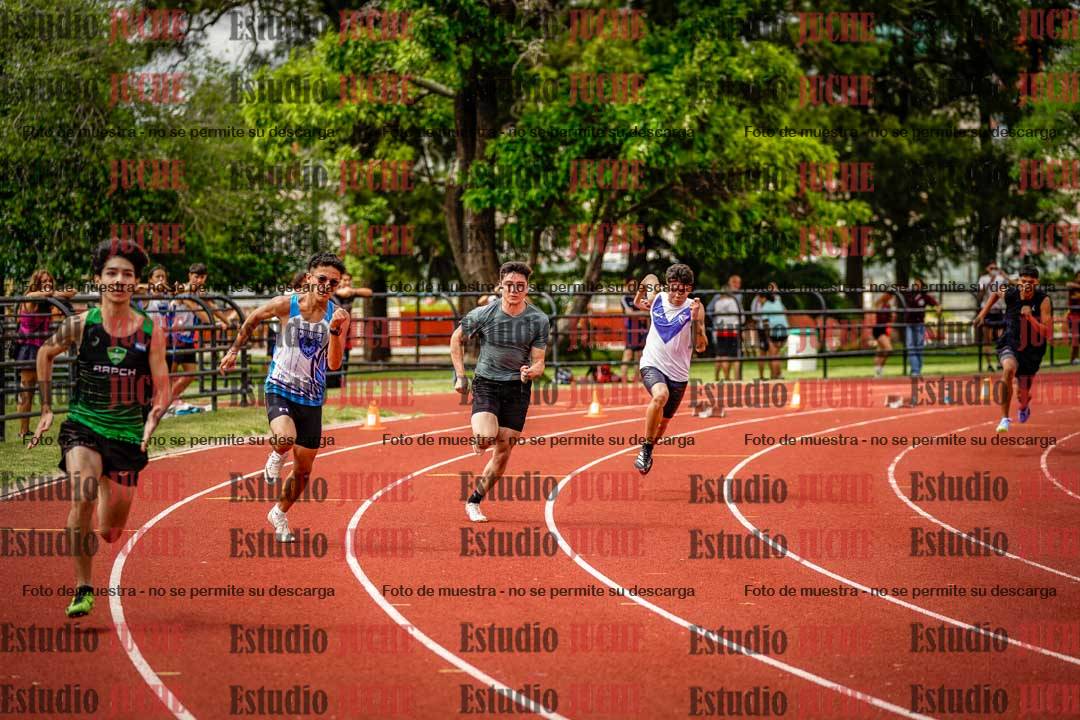 Fotos de los 200 m llanos de varones
