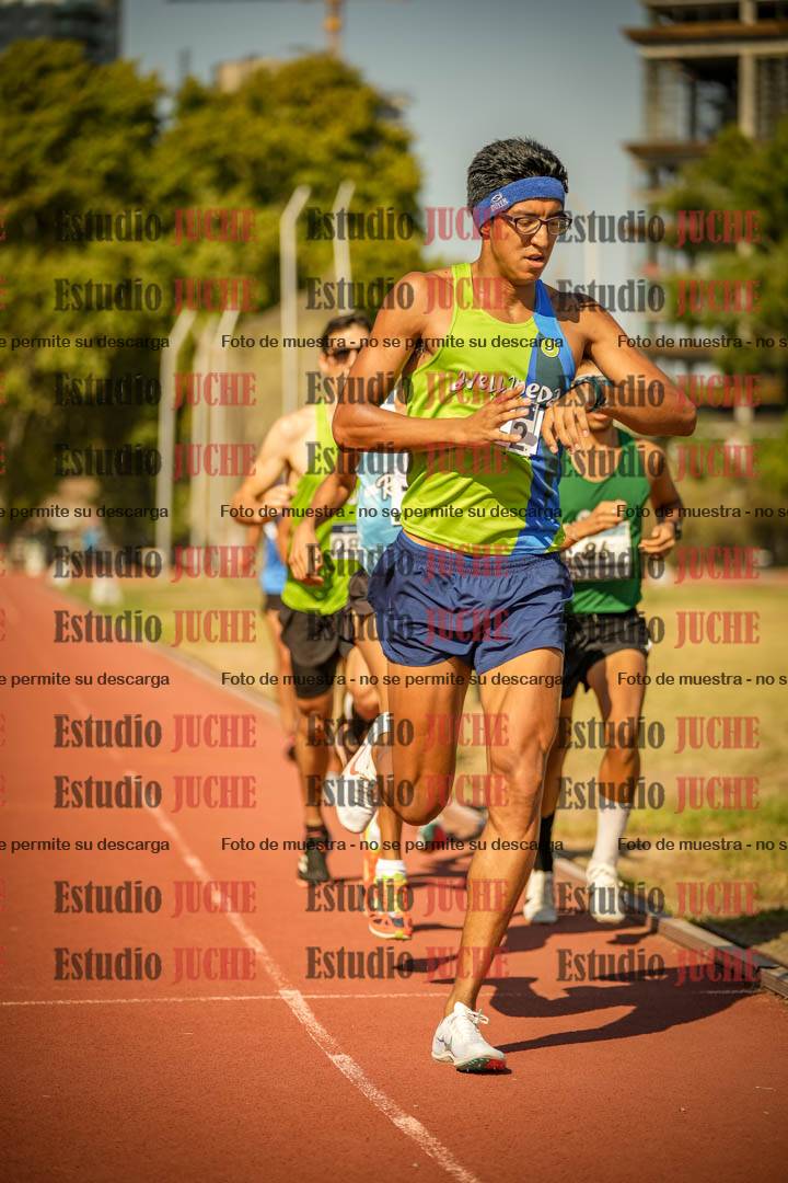Fotos de los 3000 m llanos de varones