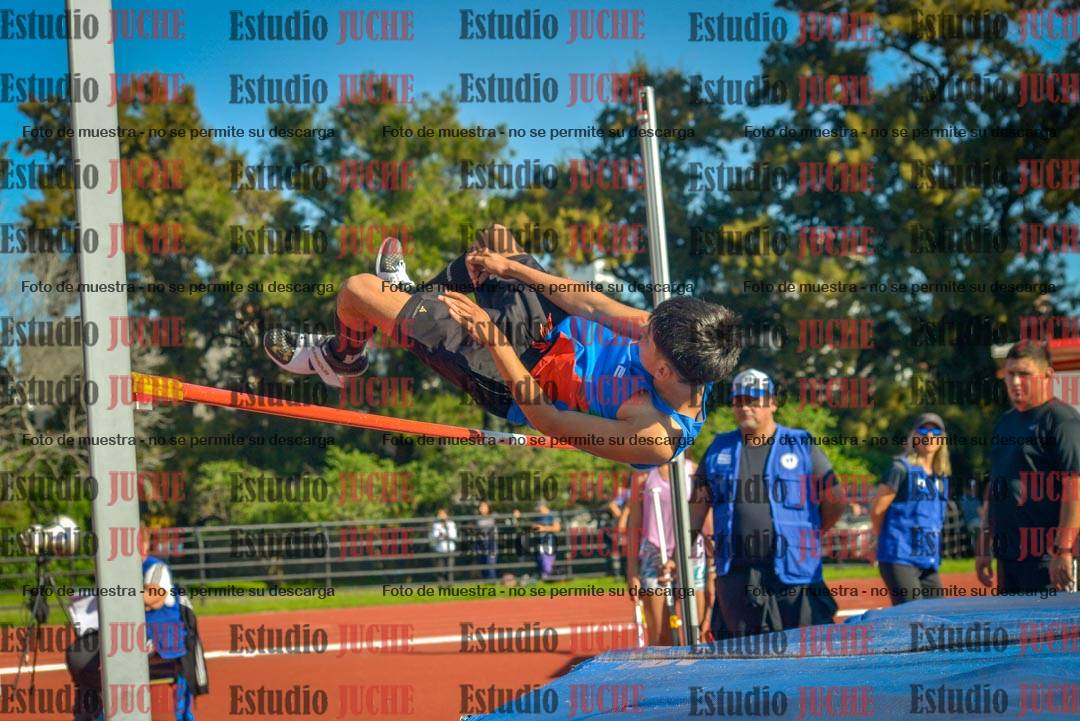 Fotos del salto en alto - grupo 1