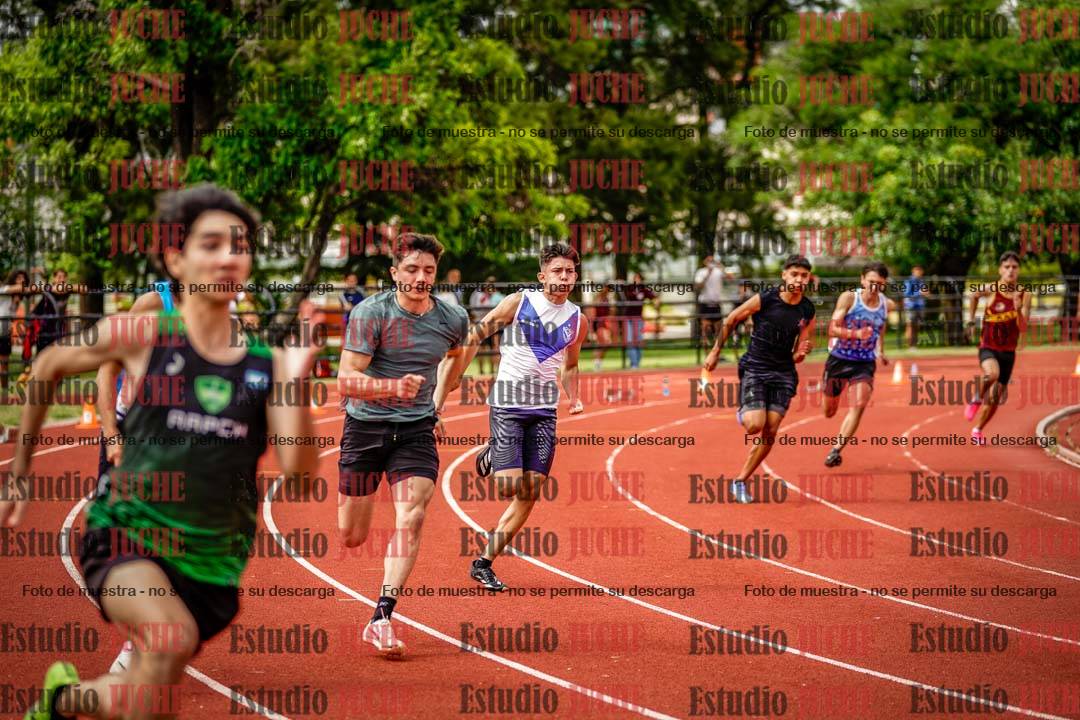 Fotos de los 200 m llanos de varones