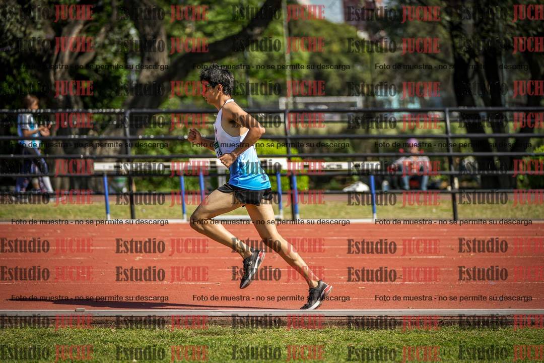 Fotos de los 2400 m de varones