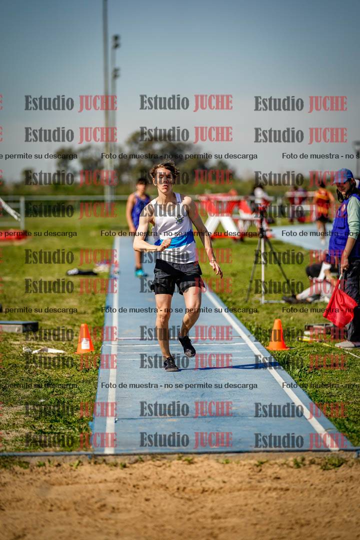 Fotos del salto triple de varones