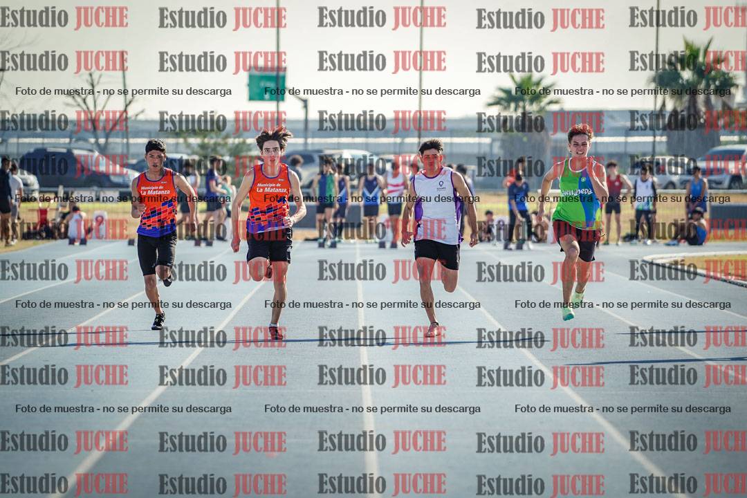 Fotos de los 100 m llanos de varones